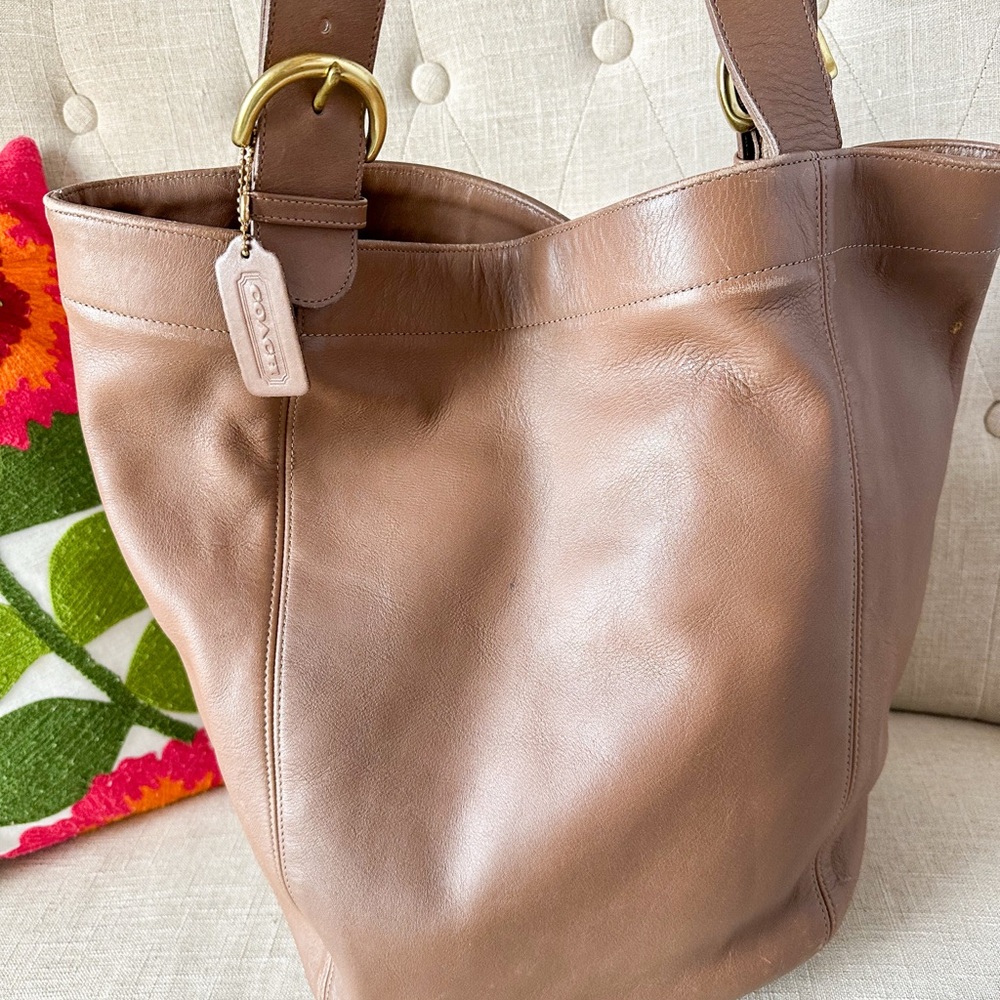 Vintage Coach Leather 4082 Soho Duffle XL Tote / Bucket Bag – Rare Find - Picture 3 of 15